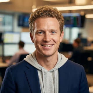 Ryan Brooks, pełniący funkcję Lead Trading Analyst w Bastion Fundava, zdjęcie profilowe